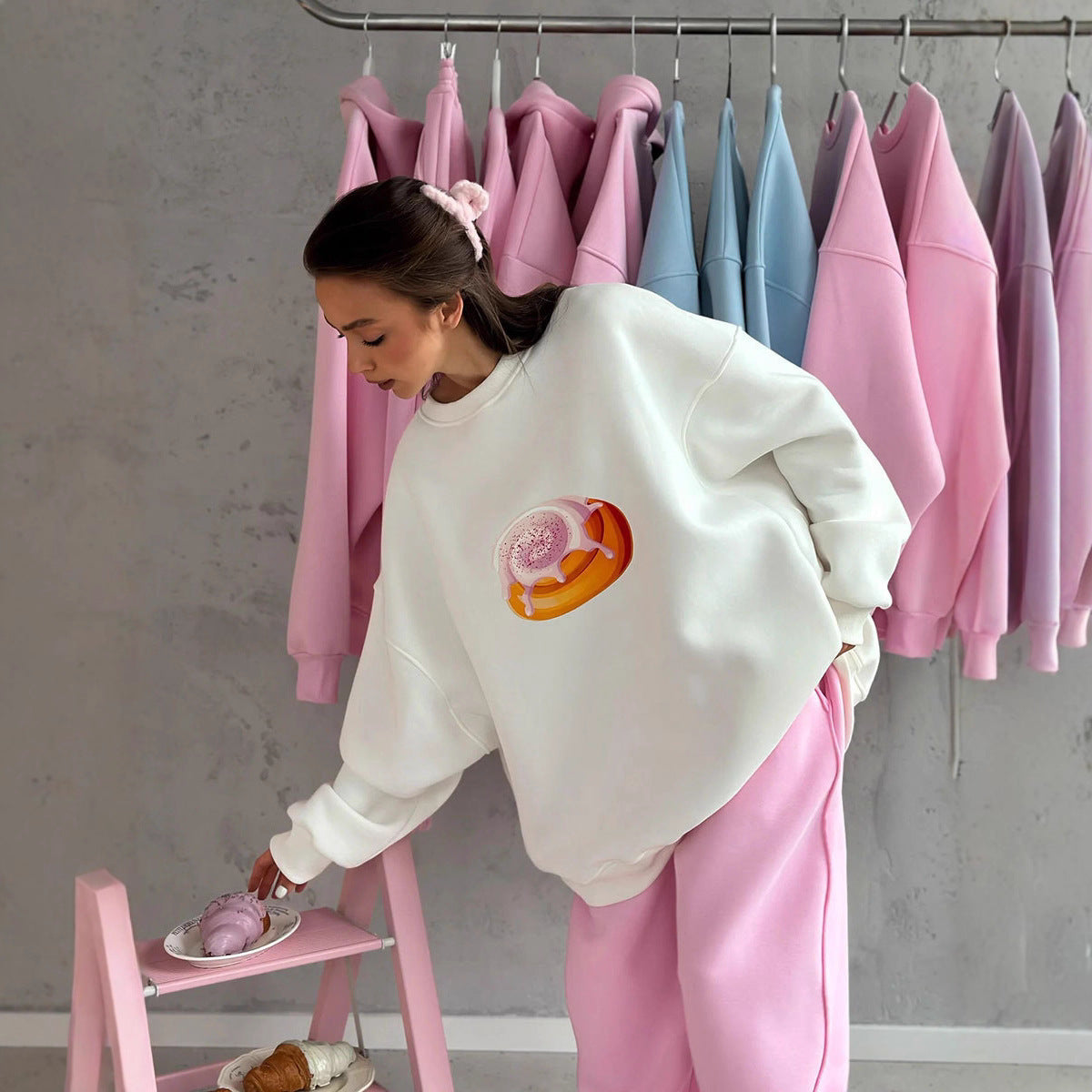 Autumn And Winter Fleece-lined Loose Slimming Long Sleeves Crew Neck Pullover Sweatshirt Women